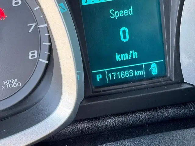 2017 Chevrolet Equinox LT, ONE OWNER, NO ACCIDENTS, CERTIFIED - Photo 15