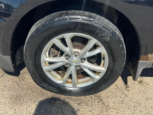 2017 Chevrolet Equinox LT, ONE OWNER, NO ACCIDENTS, CERTIFIED - Photo 17