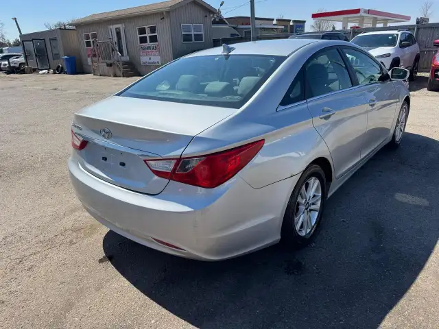 2012 Hyundai Sonata GLS, WELL MAINTAINED, DRIVES GREAT, CERTIFIE - Photo 5