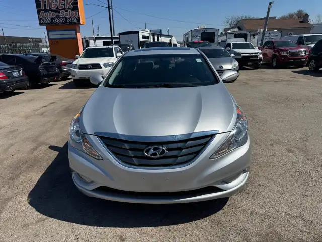 2012 Hyundai Sonata GLS, WELL MAINTAINED, DRIVES GREAT, CERTIFIE - Photo 8