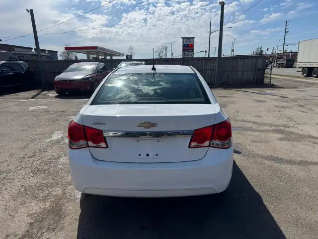 2011 Chevrolet Cruze LS , AUTO, ONLY 159KMS, 1 OWNER, NO ACCIDEN - Photo 4