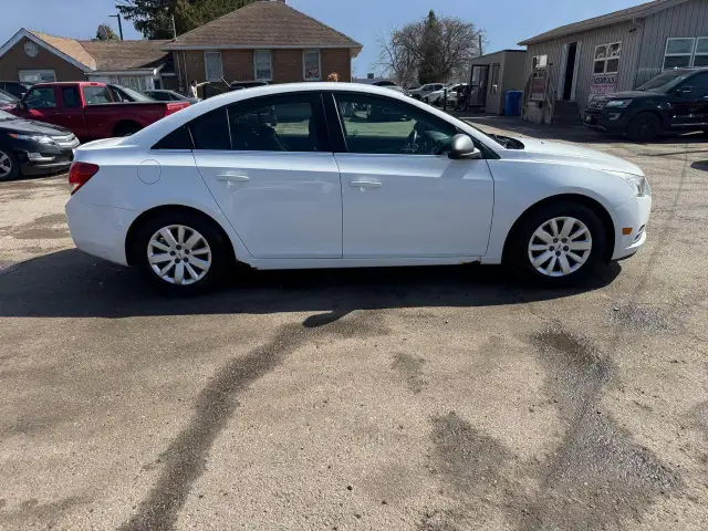 2011 Chevrolet Cruze LS , AUTO, ONLY 159KMS, 1 OWNER, NO ACCIDEN - Photo 6