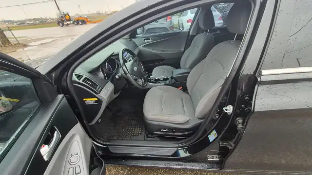 2012 Hyundai Sonata GLS, SEDAN, AUTO, 195KMS, 4 CYL, CERTIFIED - Photo 9