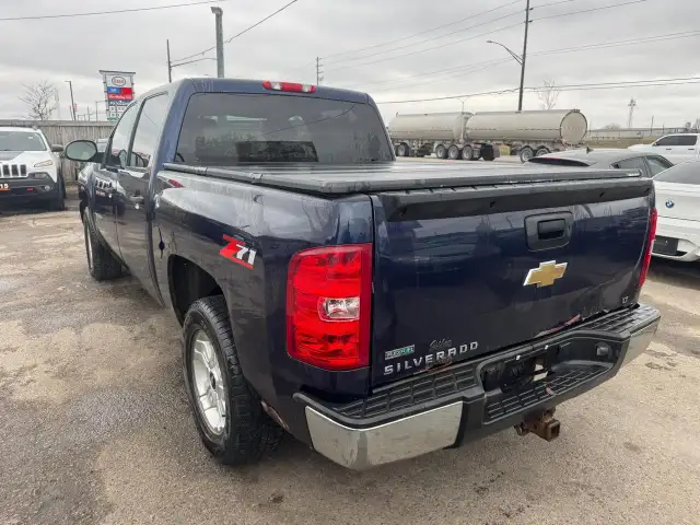 2010 Chevrolet Silverado 1500 LT Z71, RWD, CREW CAB, NO ACCIDENT - Photo 3
