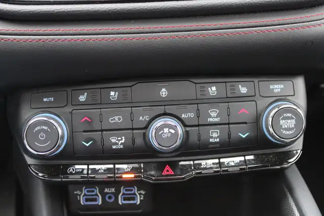 2024 Dodge Durango GT PLUS AWD - Photo 19