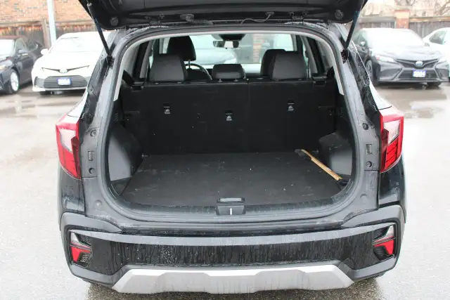 2024 Kia Seltos EX - Photo 7