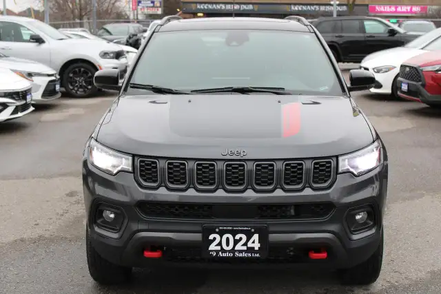 2024 Jeep Compass Trailhawk 4x4 - Photo 2