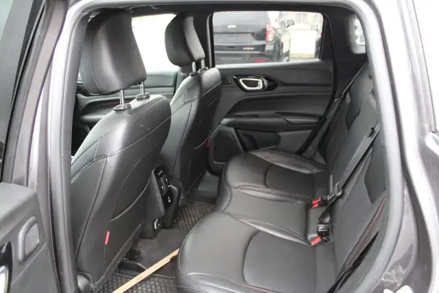 2024 Jeep Compass Trailhawk 4x4 - Photo 8