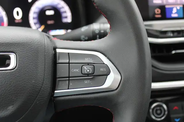 2024 Jeep Compass Trailhawk 4x4 - Photo 13