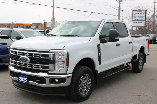 2025 Ford SUPER DUTY F-250 SRW XLT 4WD Crew Cab 8' Box - Photo 3