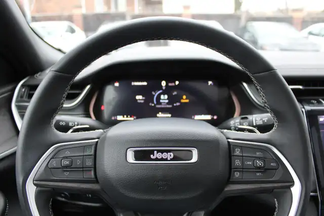 2024 Jeep Grand Cherokee Limited - Photo 12