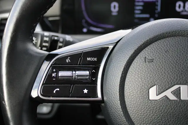 2024 Kia Seltos EX - Photo 13