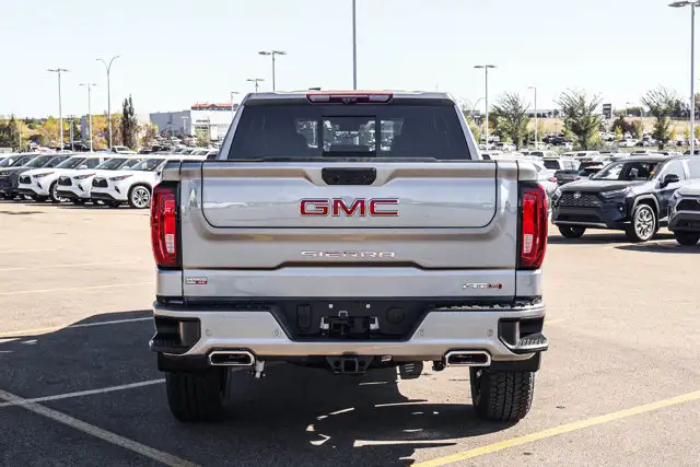 2026 GMC Sierra 1500 AT4 - Photo 7