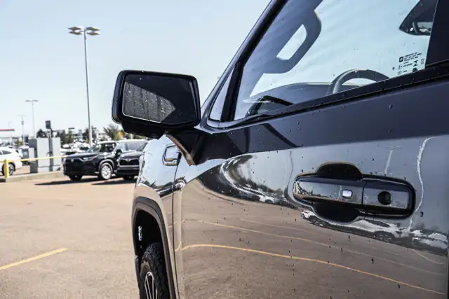 2026 GMC Sierra 1500 AT4 - Photo 10