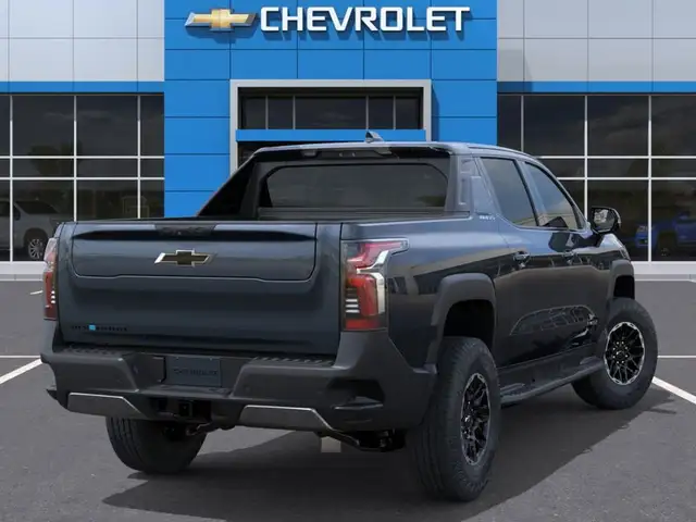 2026 Chevrolet Silverado EV - Photo 4