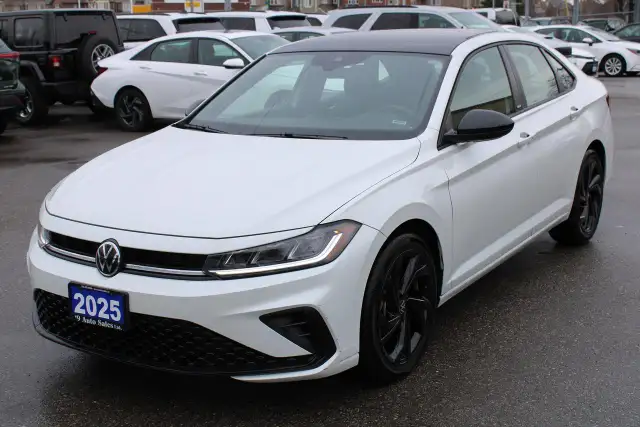 2025 Volkswagen Jetta Comfortline w Sport - Photo 3