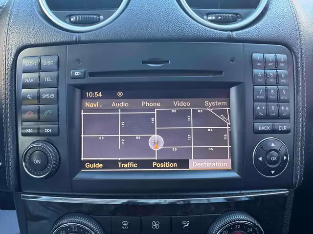 2011 Mercedes-Benz GL-Class GL550 - Photo 11