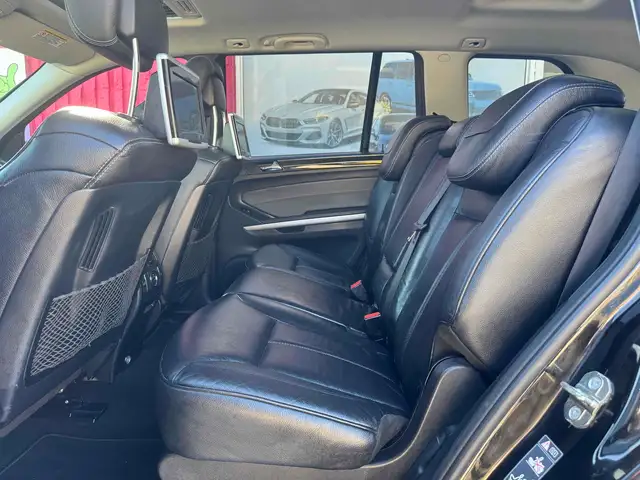 2011 Mercedes-Benz GL-Class GL550 - Photo 15