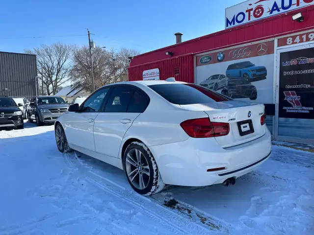 2018 BMW 3-Series 330i xDrive - Photo 16