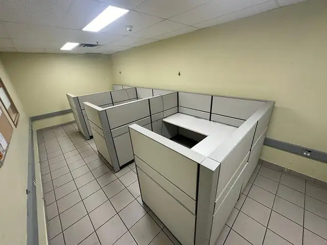 Teknion TOS System-Delivery options are available! - Photo 3