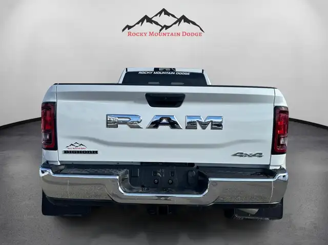 2026 RAM 3500 CREW CAB BIGHORN DIESEL DUALLY - Photo 4