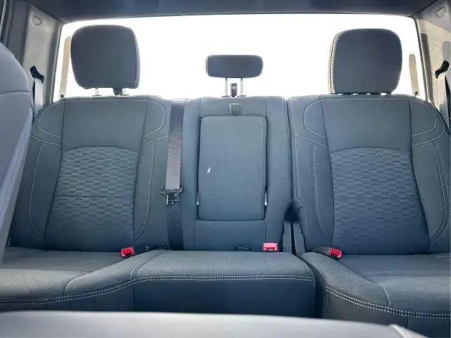 2026 RAM 3500 CREW CAB BIGHORN DIESEL DUALLY - Photo 13