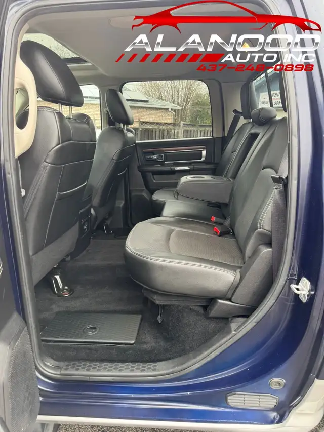 2013 Ram 1500 Laramie 4x4 Crew Cab 140 in. WB (Certified) - Photo 10