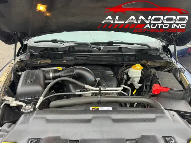 2013 Ram 1500 Laramie 4x4 Crew Cab 140 in. WB (Certified) - Photo 15