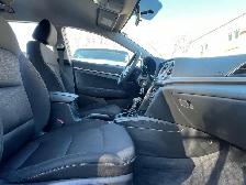 2017 Hyundai Elantra EXTRA CLEAN-BLUETOOTH-HEATED SEATS& MORE! - Photo 16
