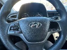 2017 Hyundai Elantra EXTRA CLEAN-BLUETOOTH-HEATED SEATS& MORE! - Photo 21