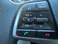 2017 Hyundai Elantra EXTRA CLEAN-BLUETOOTH-HEATED SEATS& MORE! - Photo 22