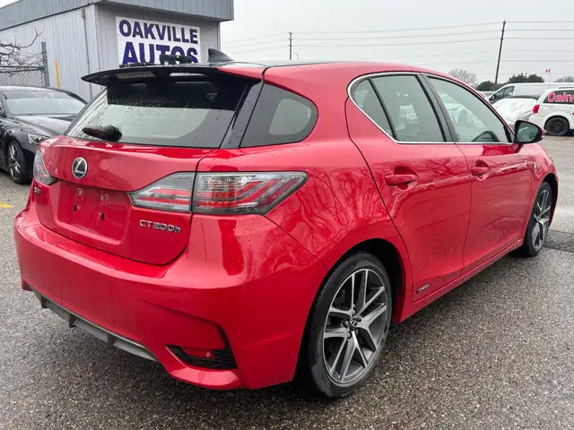 2016 Lexus CT F-Sport Hybrid FWD 4dr - Photo 6