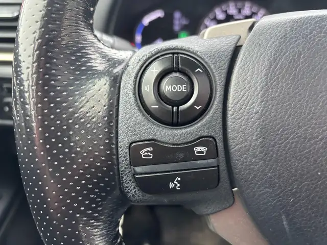 2016 Lexus CT F-Sport Hybrid FWD 4dr - Photo 12