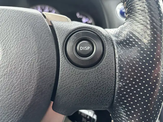 2016 Lexus CT F-Sport Hybrid FWD 4dr - Photo 13