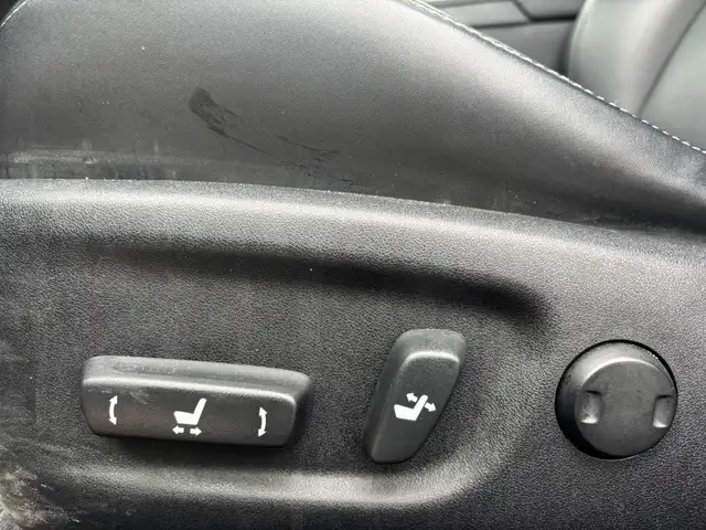 2016 Lexus CT F-Sport Hybrid FWD 4dr - Photo 22