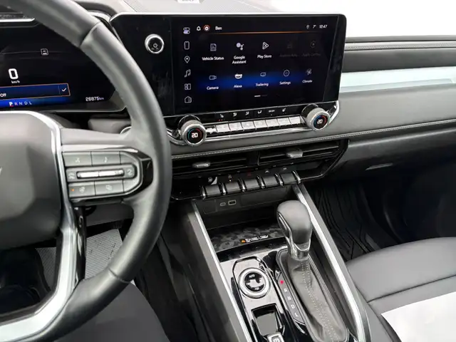 2024 Chevrolet Colorado 4WD LT - Photo 10