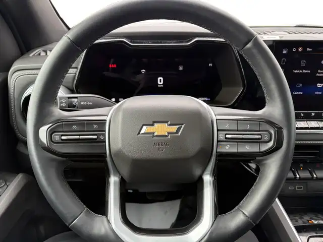2024 Chevrolet Colorado 4WD LT - Photo 12