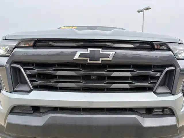 2024 Chevrolet Colorado 4WD LT - Photo 25
