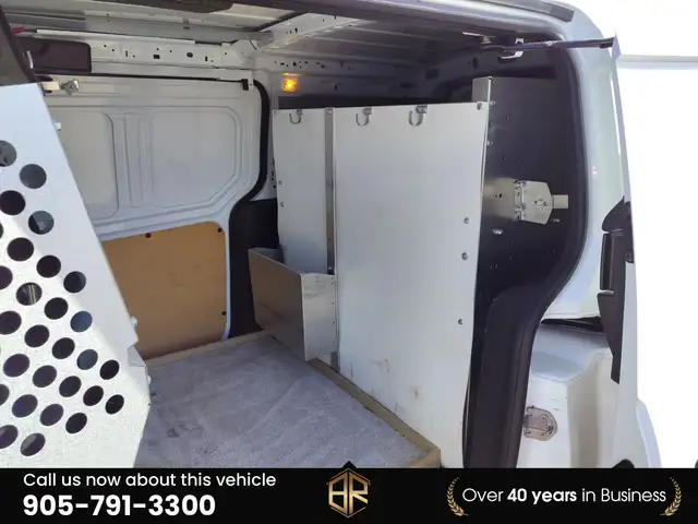 2018 Ford Transit Connect XLT | No Accidents Reported - Photo 17