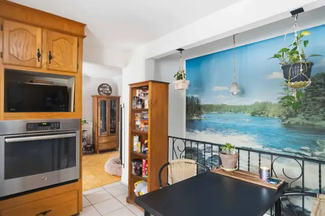 33 Henshaw Dr 4 Bed 1.5 Bath Family Home - Photo 5