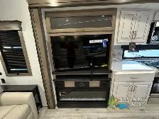 2025 Keystone RV Montana 3781RL Huge Rear Living - Photo 12