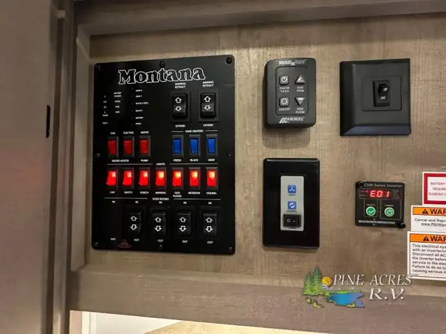 2025 Keystone RV Montana 3781RL Huge Rear Living - Photo 29