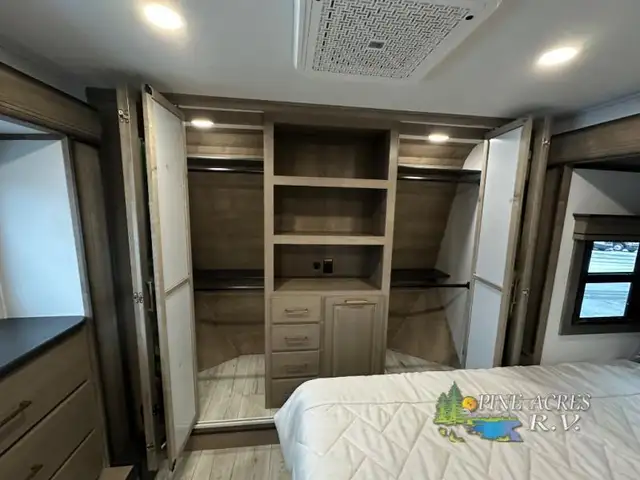 2025 Keystone RV Montana 3781RL Huge Rear Living - Photo 36