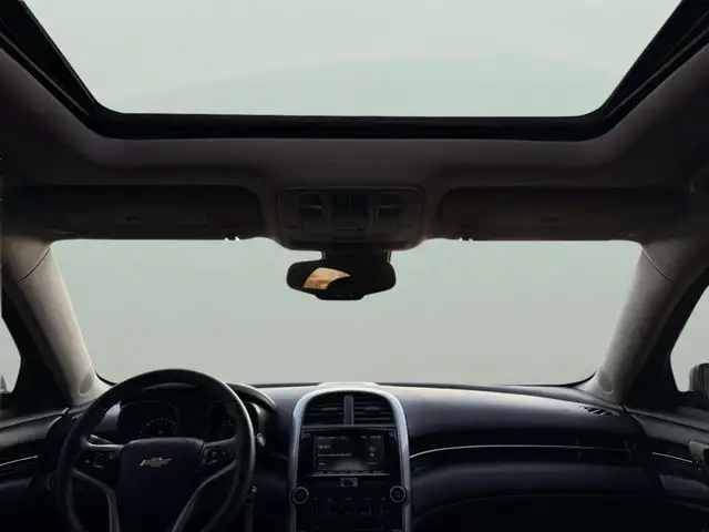 2015 Chevrolet Malibu LT - Photo 4