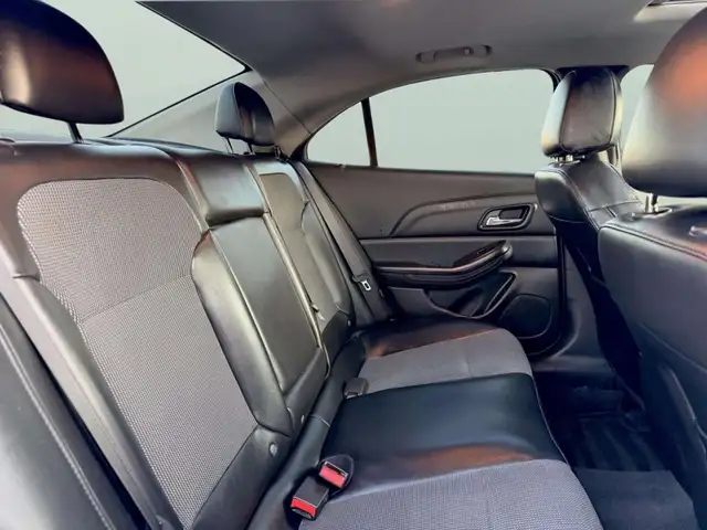 2015 Chevrolet Malibu LT - Photo 8
