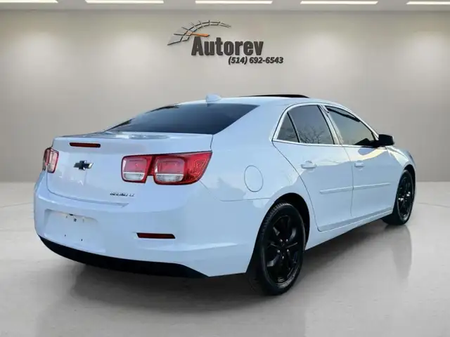 2015 Chevrolet Malibu LT - Photo 9