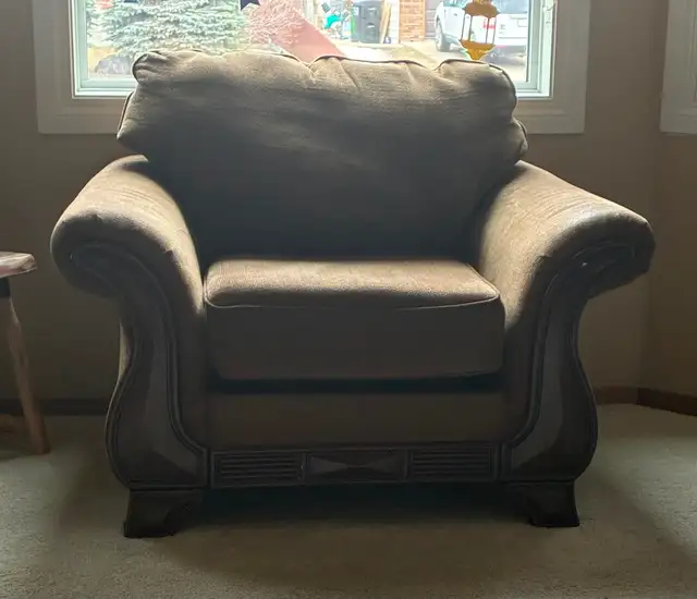 3 pc sofa set Ashley brand - Photo 2