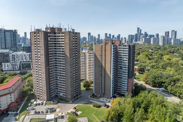 Renovated One bedroom, Dundas and Parliament - ID 4215 - Photo 15