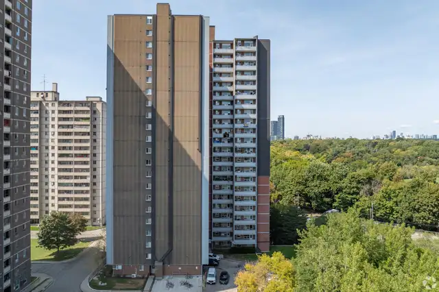 Renovated One bedroom, Dundas and Parliament - ID 4215 - Photo 18