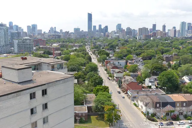 Renovated One bedroom, Dundas and Parliament - ID 4215 - Photo 19